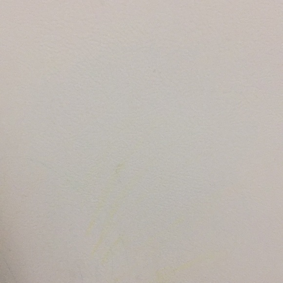 634716860